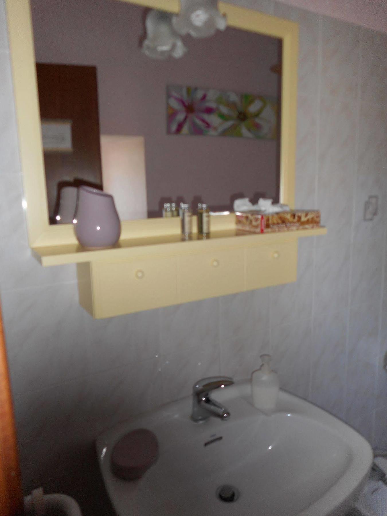 Agriturismo Cascina Serra Cossano Belbo 外观 照片