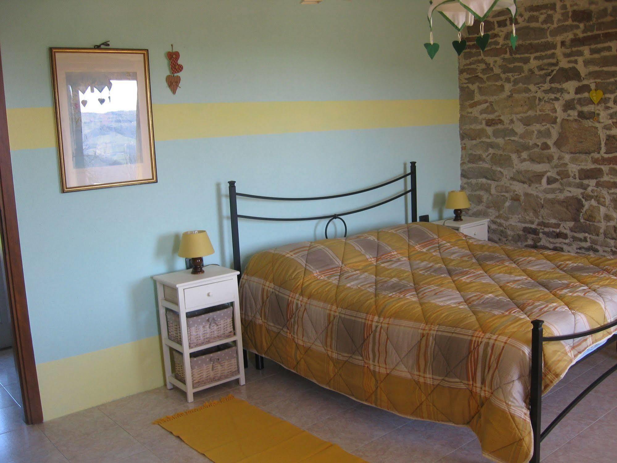 Agriturismo Cascina Serra Cossano Belbo 外观 照片